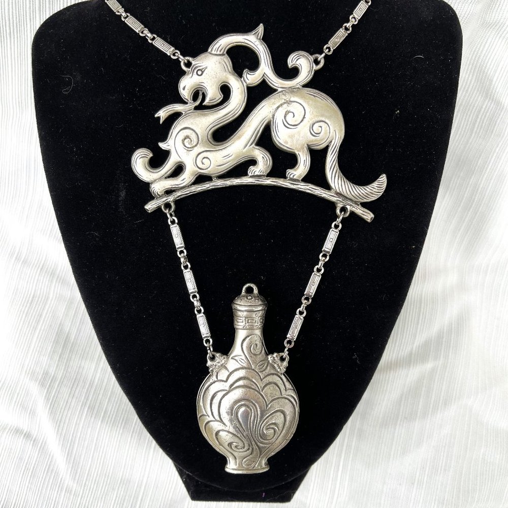 Rare Goldette Dragon Snuff bottle Necklace - Picture 1 of 5